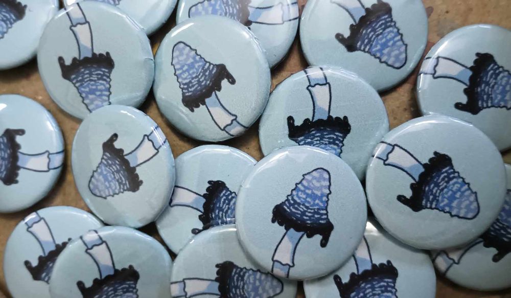 Inky Cap Button