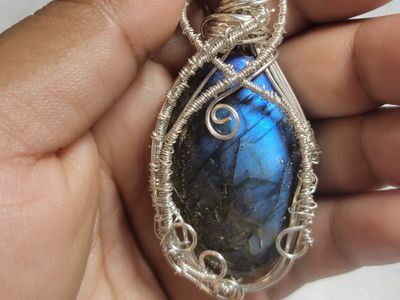 Blue flash detail