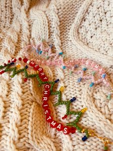 The Merry Christmas Lights Friendship Bracelets