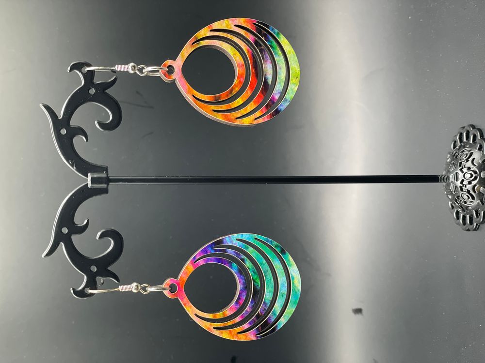 Geometric Circular Earrings - Laser Cut Design