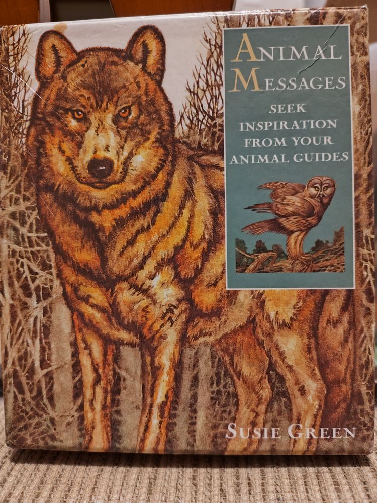 Animal Messenger 9 card spread