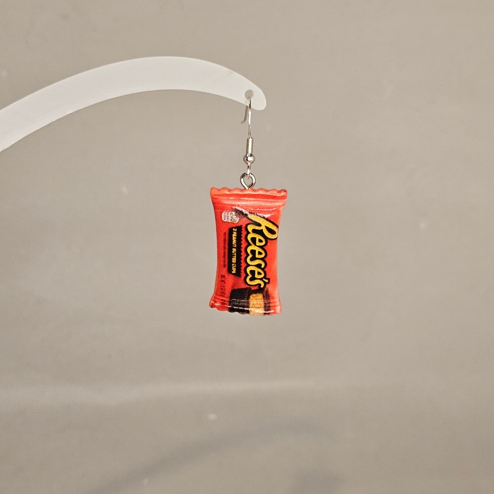 Item #74 Reeses Bar Earring