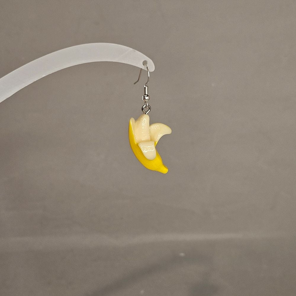 Item #133 Banana Earring