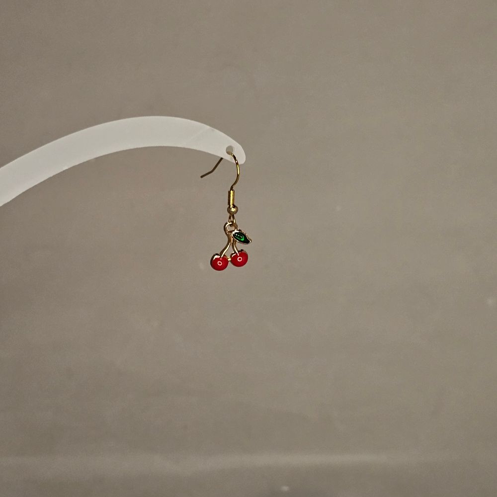 Item #128 Cherries Earring
