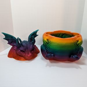 The top half of the container separated from the bottom half. The top consists of the head, the wings, the neck and shoulders.
