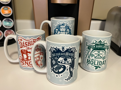Only 1 mug (It's beginning to look a lot like Sithmas, blue) is included in order, other mugs available in separate listings