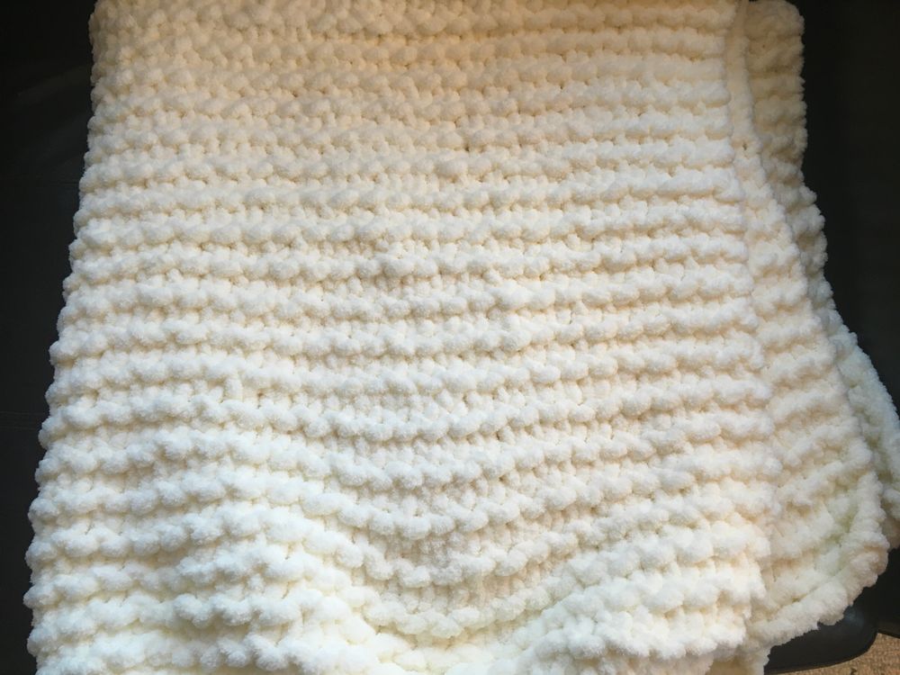 Chunky knit blanket 