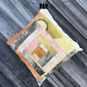 Raw Silk Log Cabin w/ Coreopsis half circle