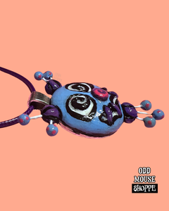 An up close look at the necklace