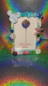 Blue Trinkets of a Crow