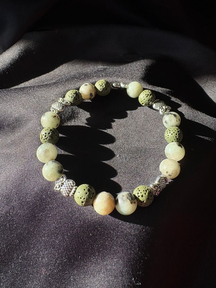 Diffuser Bracelet With Essential Oil Blend - Grey Jasper & Lava - Medium